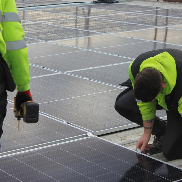 Ingram-brother-team-on-site-installing