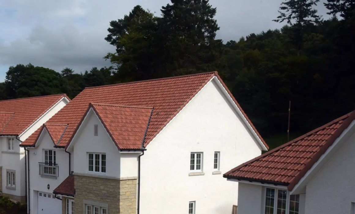 housebuilders-red-slate-roof